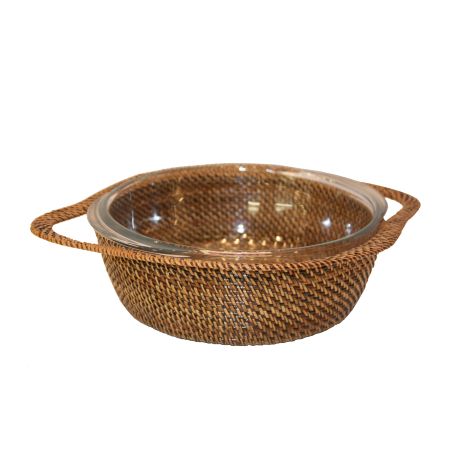 Deep round dish in pyrex and rattan