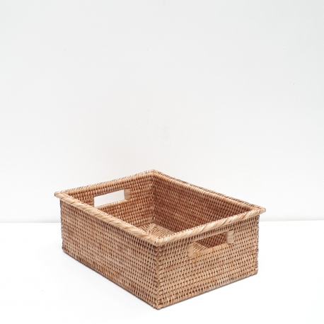 Natural rectangular basket with wide edges S