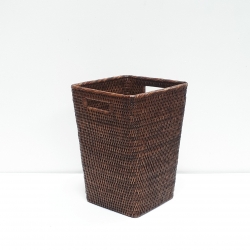 Brown square waste basket M