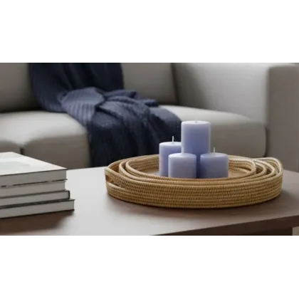 Round trays